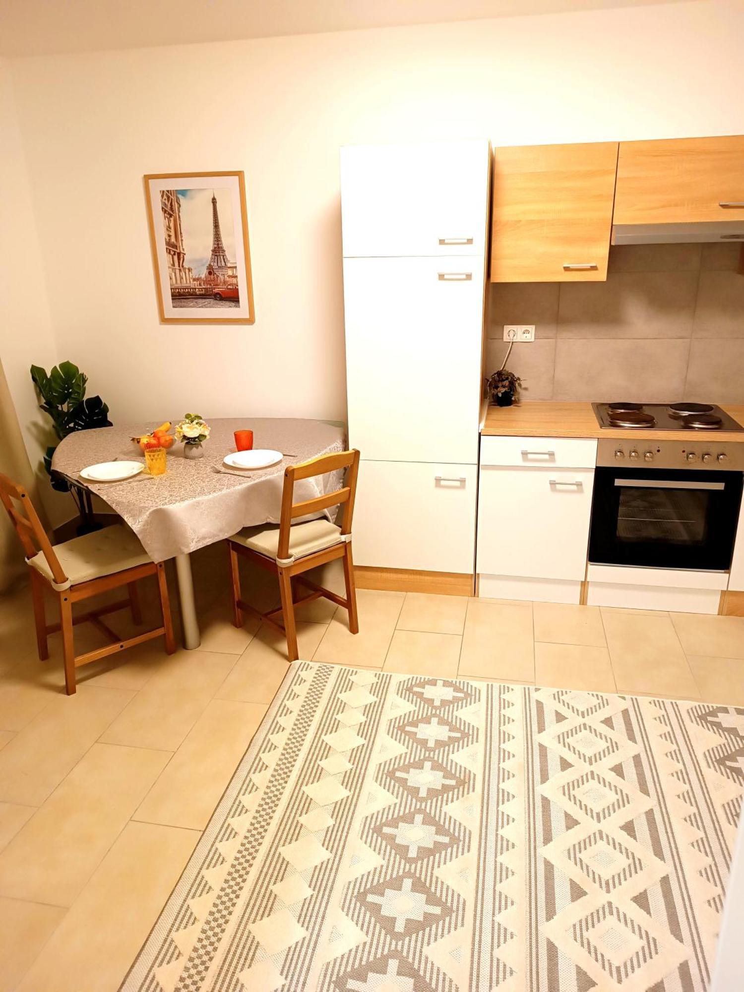Gasthaus Tauchen With Kitchen Мёнихкирхен Экстерьер фото